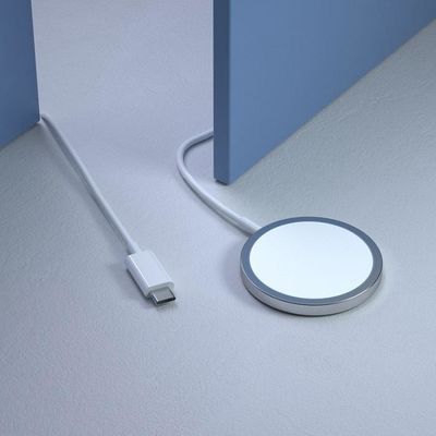 Mobile Magnetic Wireless Chargers